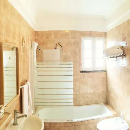 Casa vacanze Villa Brasil Caparica Lisboa Marco Cabaco